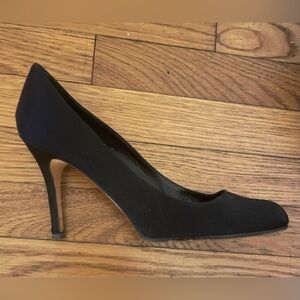 Gorgeous satin black pumps from Kate spade
